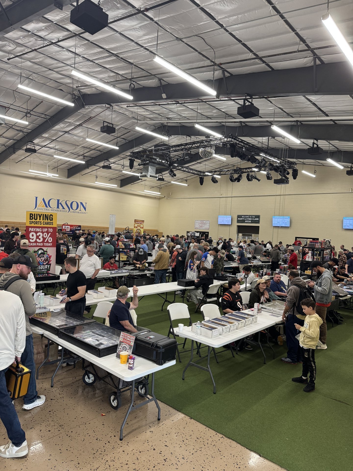 Commerce Card Show floor packed with dealers and collectors